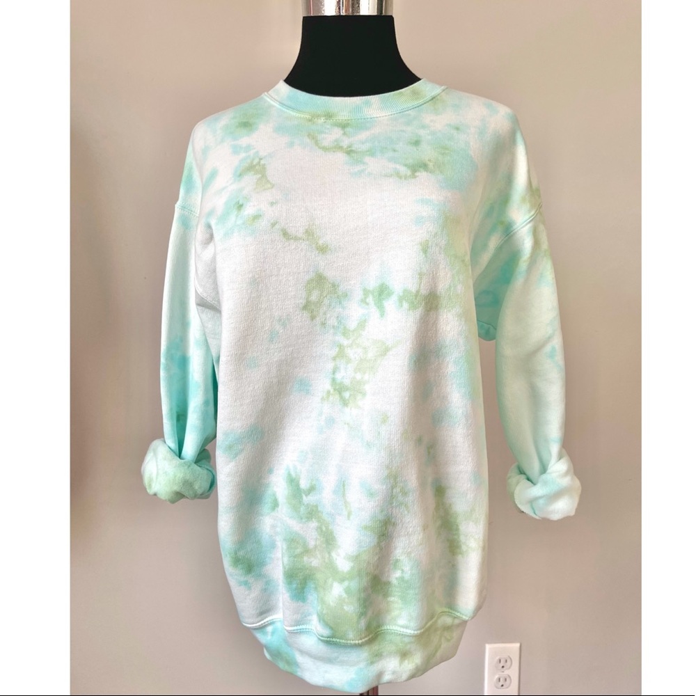 Hanes Sea Foam Crewneck Sweater Small
